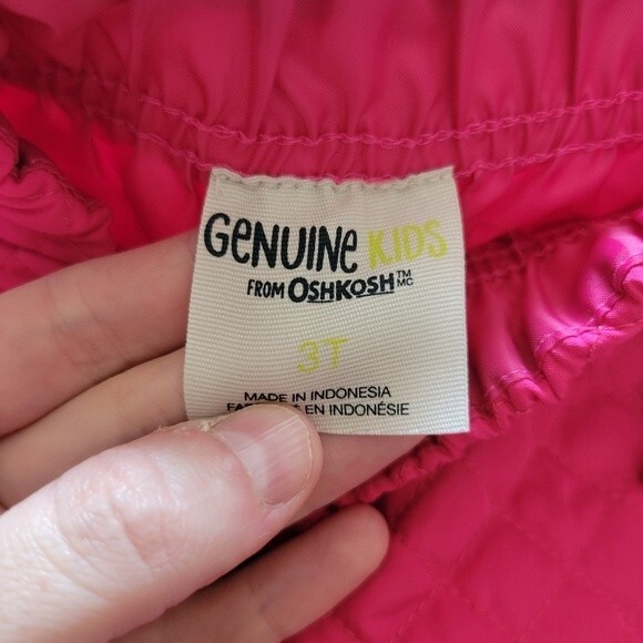 Genuine Kids OshKosh Pink Quilted Mini Skirt Size 3T - Picture 2 of 3